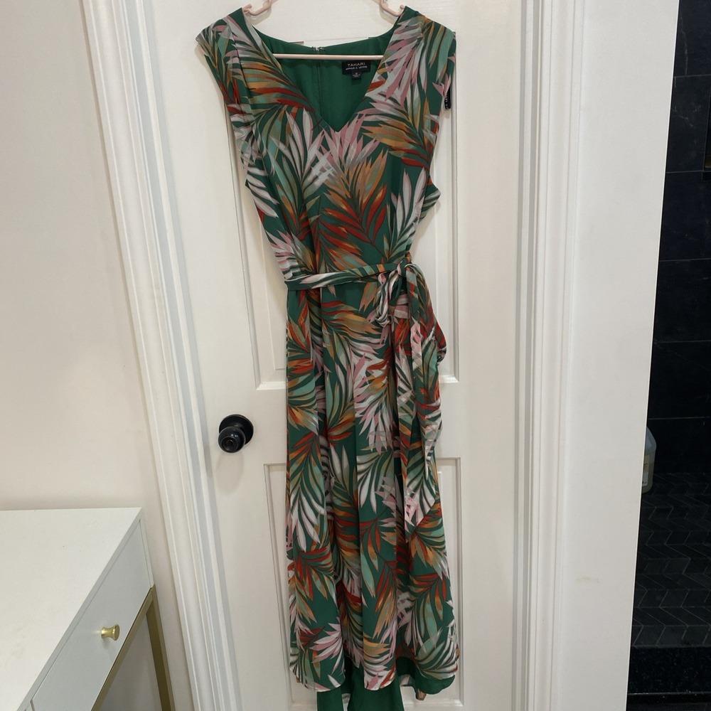 Tahari Women's Size 16 Maxi A-Line Dress Waist Tie Green Orange Palm‎ Resort
